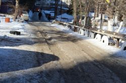 В приемной Медведева взяли на контроль ситуацию вокруг дороги к детской поликлинике №4