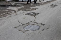 Жалоба №451 по адресу Саратов, Алексеевская улица