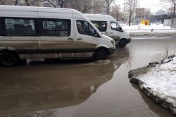 Остановка у Сенного рынка превращается в озеро