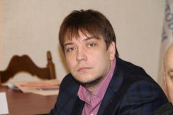 Руководитель «Дорожного контроля» рассказал о грубых нарушениях в отремонтированных дворах Саратова