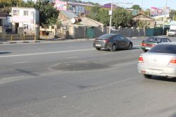 Устранена просадка на опасном повороте улицы Чернышевского