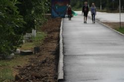 Жителей Ершова достала безнаказанность за бардак при ремонте тротуаров