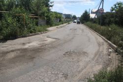 Дорога к перинатальному центру снова нуждается в ремонте